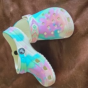 Crocs tie dye slip on size 11